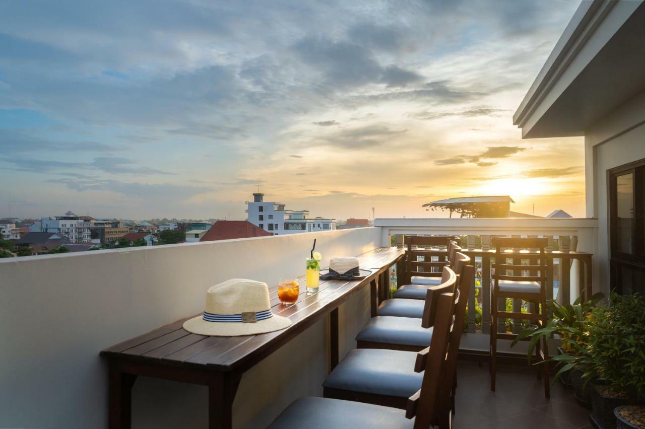 Mony Reach Angkor Hotel Ciudad de Siem Riep Exterior foto